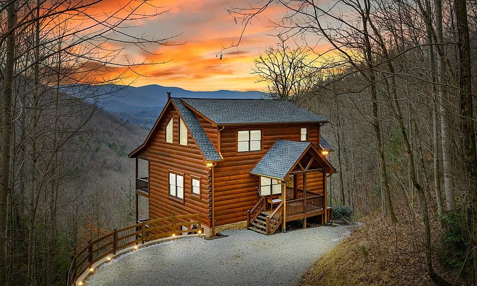 1st image of 161 Cub Trl