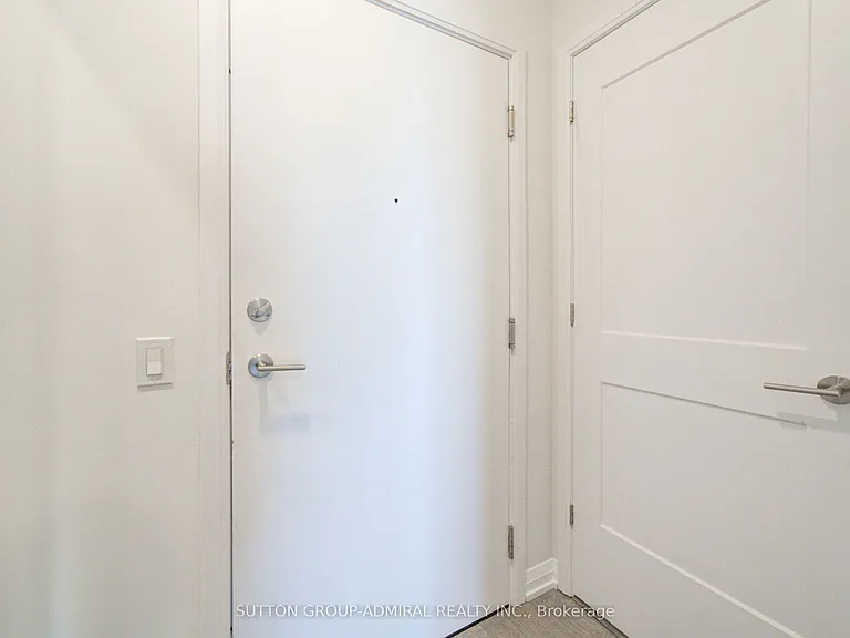 7895 Jane St #1716 — Photo 3