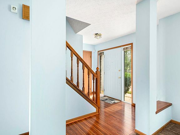 2nd image of 3226 Tumwater Valley Dr