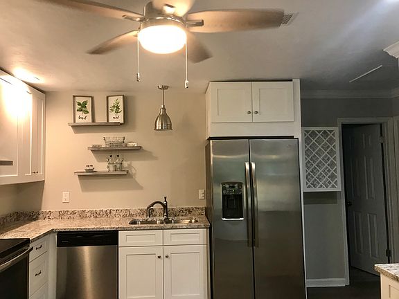 2nd image of 3200 Triton Cir