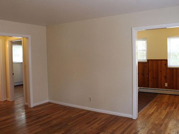 3rd image of 4410 W 8th St APT 6