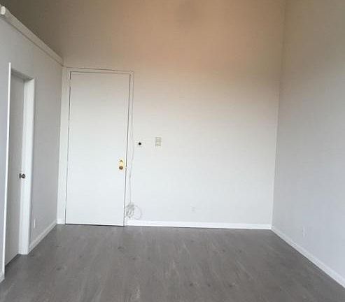 2nd image of 35 Russia Ave #19