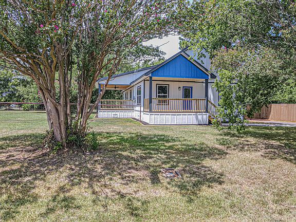 4th image of 230 Rs County Rd #1530
