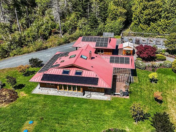 4th image of 7708 W Coast Rd