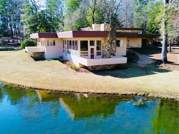 773 Gordon Edwards Rd, Dublin, GA 31021