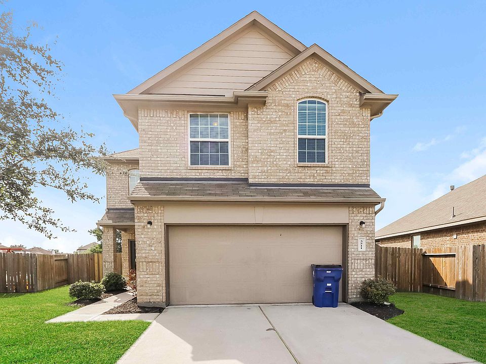 1st image of 3211 Sunflower Dr