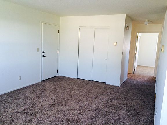 4th image of 106 N Holmen Dr APT 3