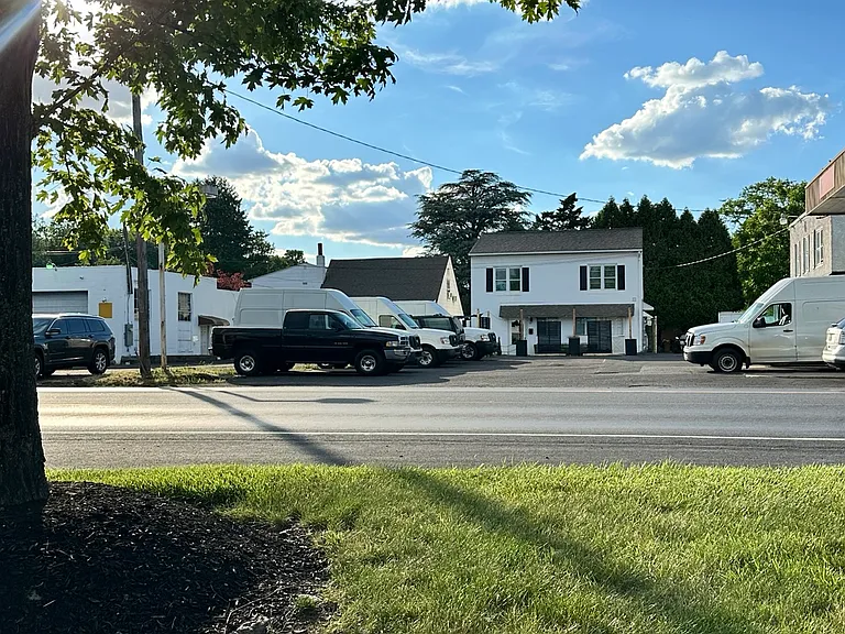 3552 Bristol Pike #B — Photo 8