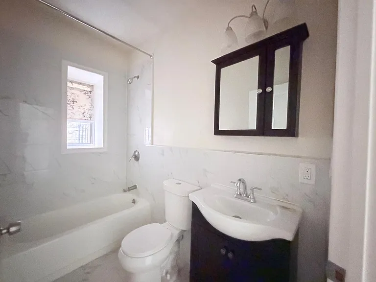 13 Broadway #22L — Photo 7