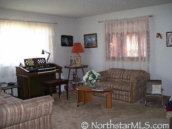 5th image of 417 Court Avenue N