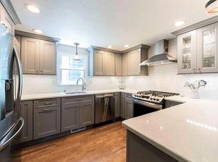 175 Presidential Cir, Marshfield, MA 02050