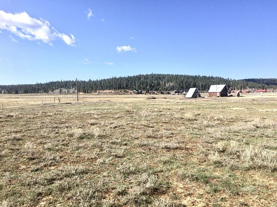 2nd image of 980 E Lost Creek Rd