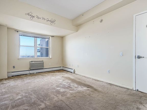 3rd image of 260 Beach 81 St #6E