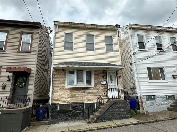 2104 Straubs Ln, Pittsburgh, PA 15212