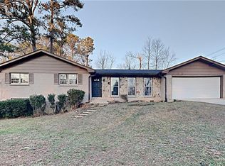 276 King David Dr SW, Lilburn, GA 30047