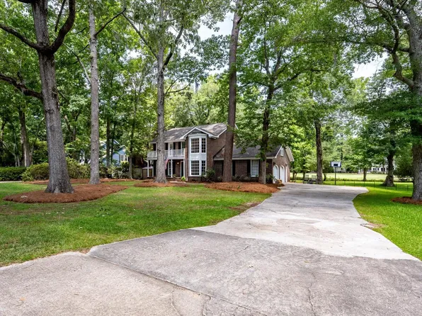 1080 Deleisseline Blvd, Mount Pleasant, SC 29464