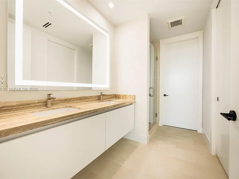 3034 Oak Ave #203 — Photo 28