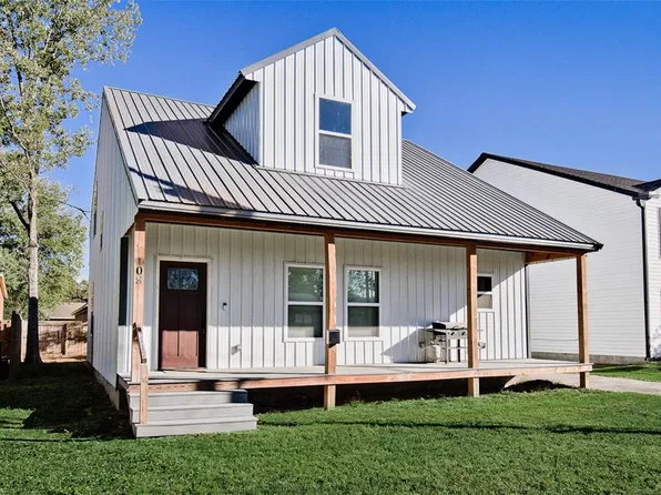108 W Thurman St, Prairie Grove, AR 72753