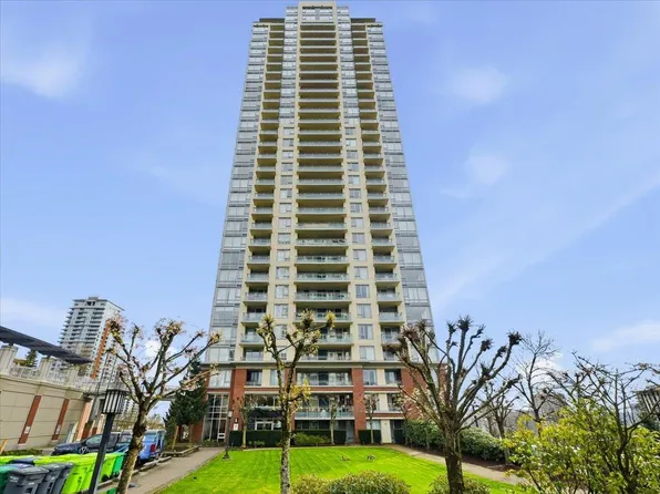 9888 Cameron St #3703, Burnaby, BC V3J 0A4