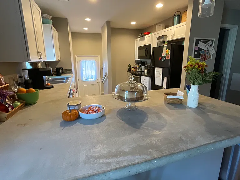 Kitchen counter