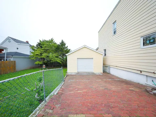 39 Reynolds Street image 18 of 23