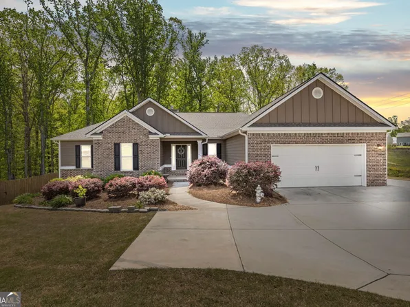 321 McMillian Ct, Winder, GA 30680