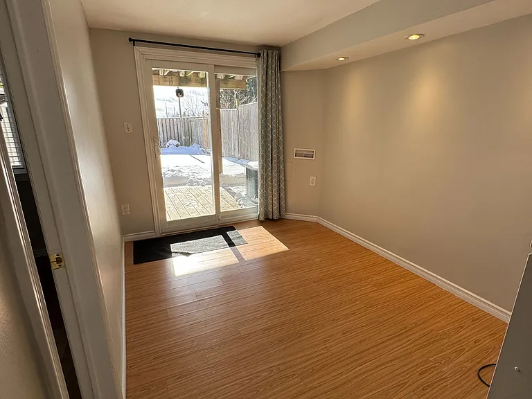 107 Bean Cres — Photo 4