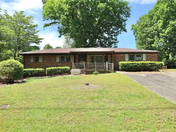 4778 Garrett Dr SW, Mableton, GA 30126