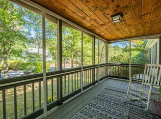 115 Oakview Ter, Hyannis, MA 02601