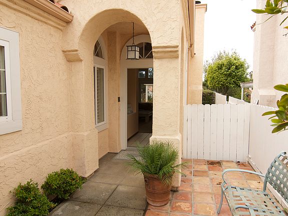 2nd image of 1463 Portofino Dr