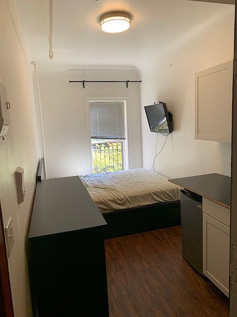 1st image of 315 W 77th St #4DD