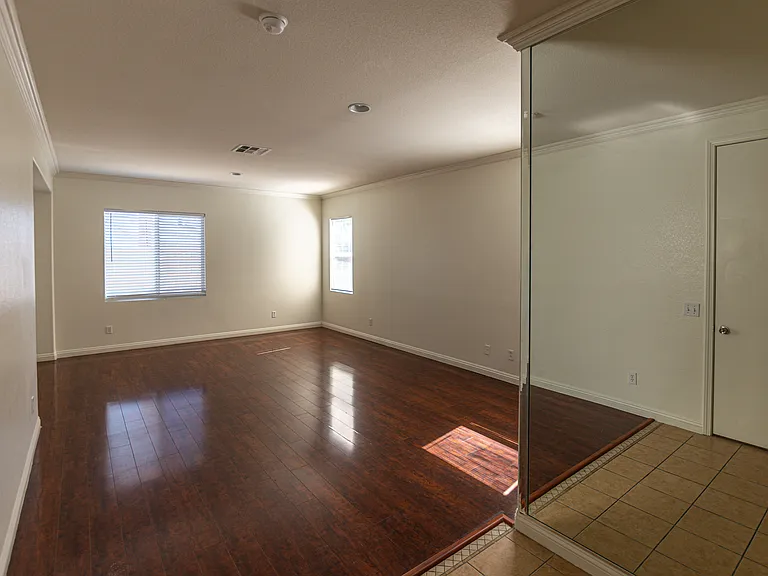 14281 Desert Rose St — Photo 6