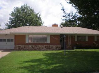 3209 Encanto Dr, Roswell, NM 88201