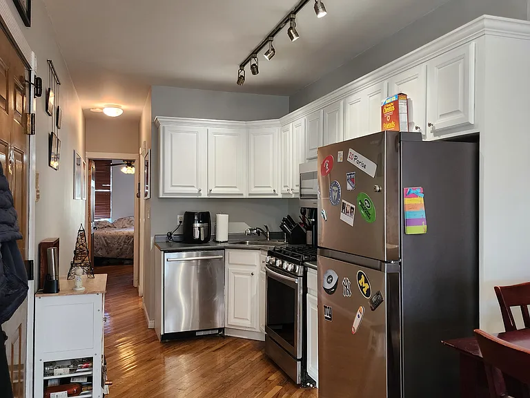 218 Jefferson St #6 — Photo 8
