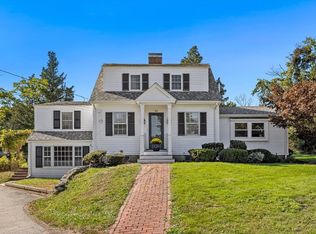 188 Hull St, Hingham, MA 02043