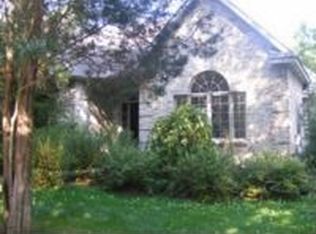 4242 Emu Dr, Pinckney, MI