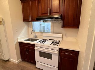 742 Commercial St APT 4, San Francisco, CA 94108