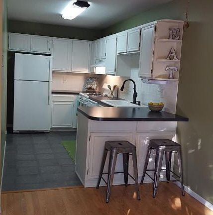 3rd image of 666 E 143rd St