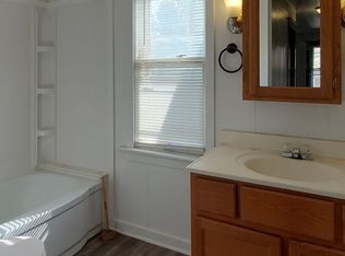 706 McDonough St #2, Joliet, IL 60436