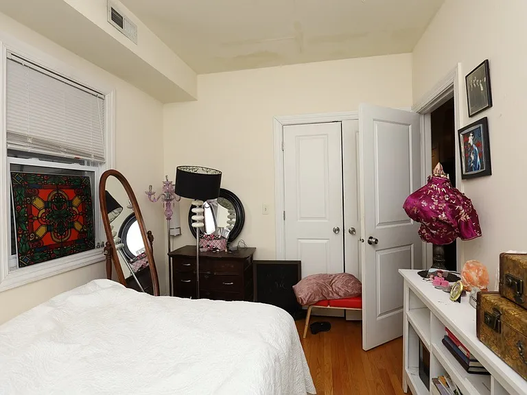 1738 W Altgeld St #K02J — Photo 9