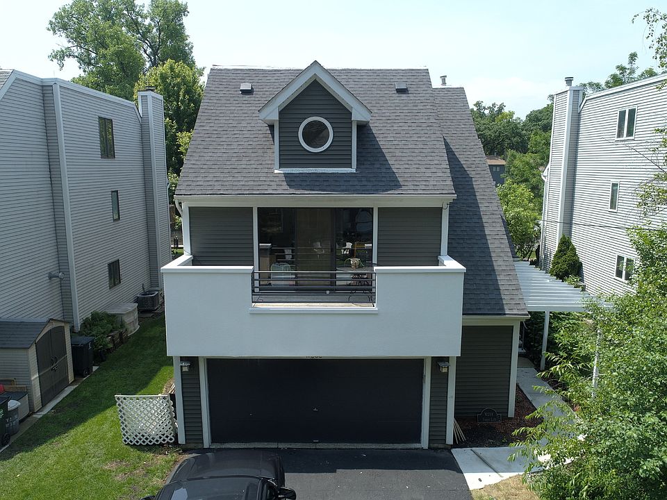 1st image of 19423 W Forest Ln
