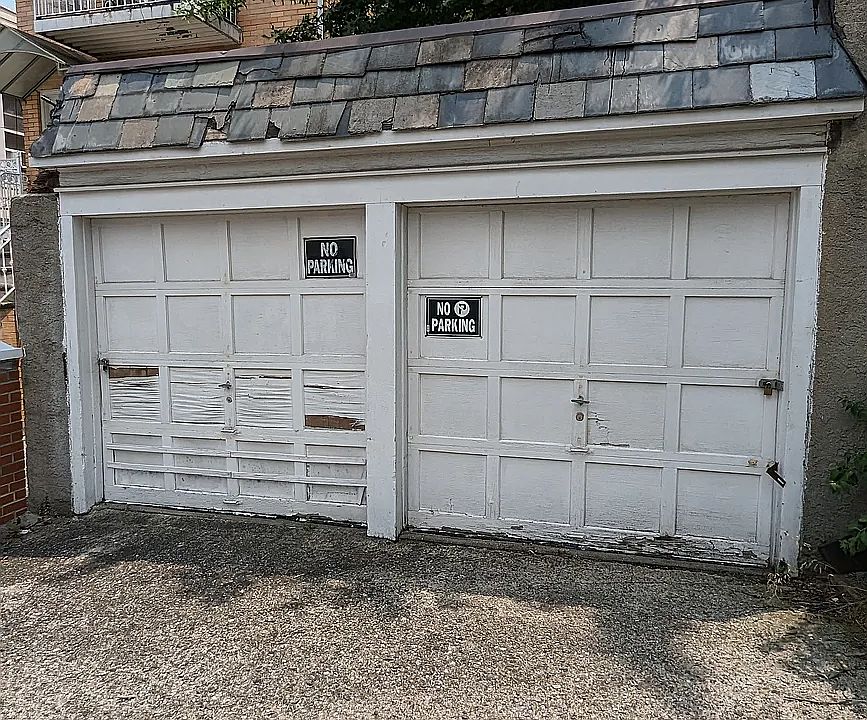 Building Photo 3