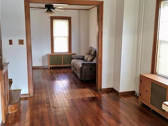 5th image of 1624 Lincoln Ave