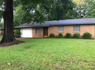 108 Skylane Dr, Pearl, MS 39208