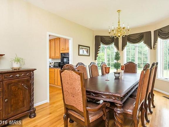 4th image of 11908 Whispering Oaks Ct