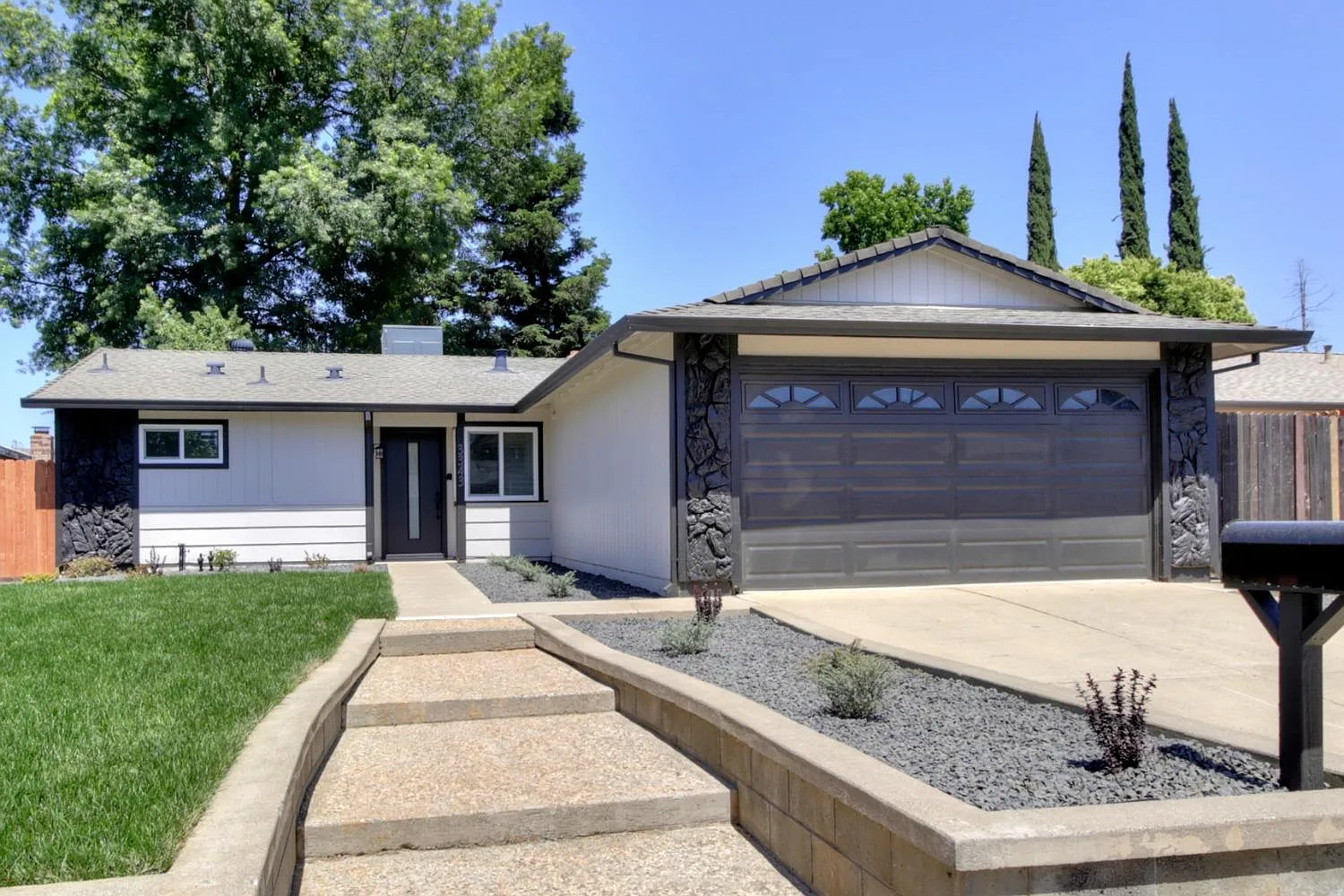 3343 Hartselle Way photo 1