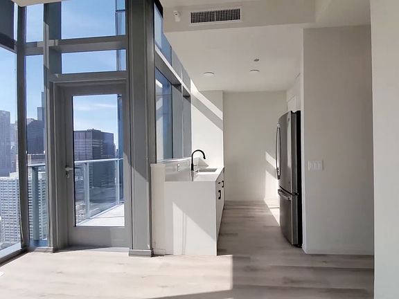 2nd image of 68 E Wacker Pl #4006