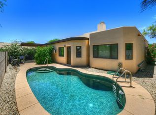 9096 N Veridian Dr, Tucson, AZ 85743