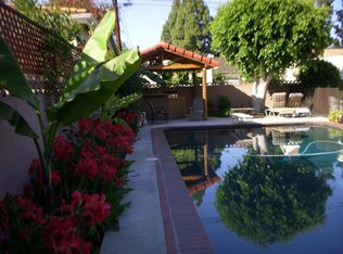 7327 Via Rio Nido, Downey, CA 90241