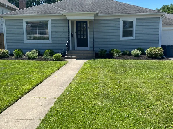 526 S Berkley Ave, Elmhurst, IL 60126